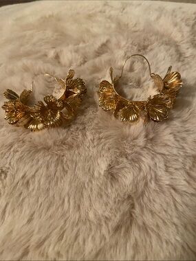 Gold Floral Hoop Earrings - Elegant Women's Jewelry